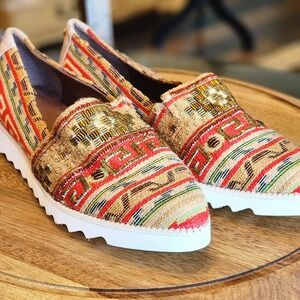 Donald Pliner Woven Aztec Loafer Balisp Pointed Almond Toe Sz 8.5 Beige Red Gold